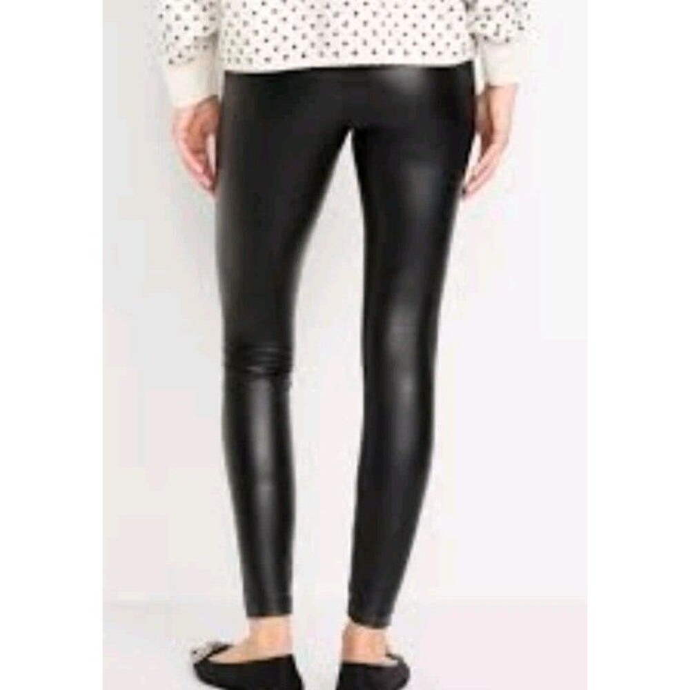 NWT Women's Old Navy High Waist Faux Leather Fashion Leggings Size L Petite